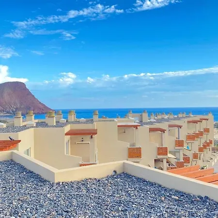 Grande Apartamento, Sotavento 3, La Tejita, El Medano Apartment *