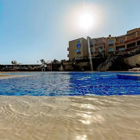 Grande Apartamento, Sotavento 3, La Tejita, El Medano Apartment *